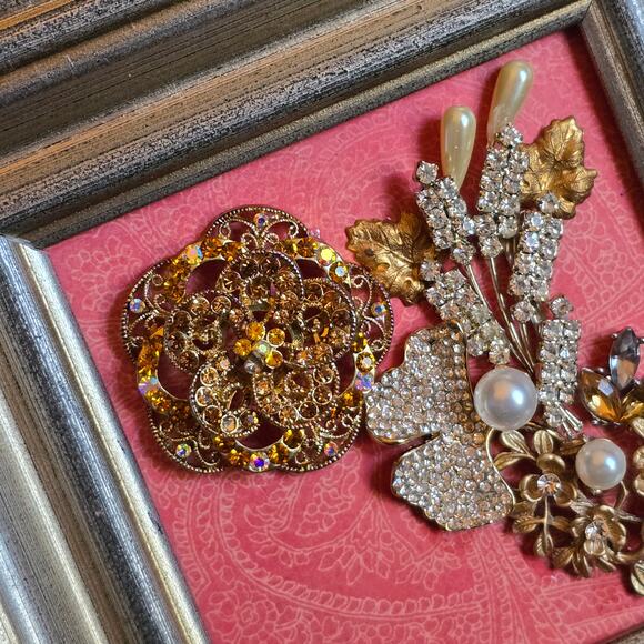 Handmade Framed Jewelry Art 6.75"W x 6.75"H - Picture 4 of 7